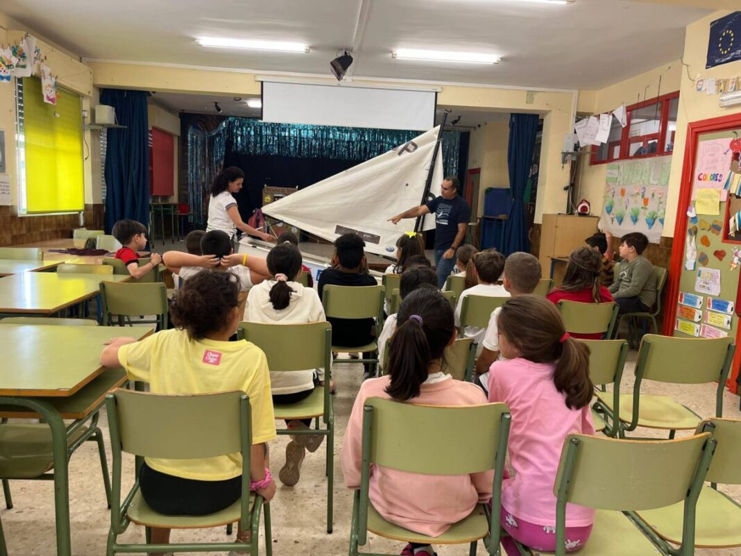 La Línea acerca la vela a 727 escolares de tercero de Primaria en la nueva edición de 'A Toda Vela'